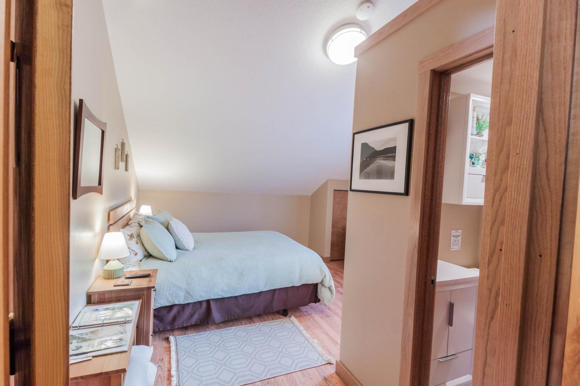Bear Lake Lodgings B&B, Inc Сюърд Екстериор снимка