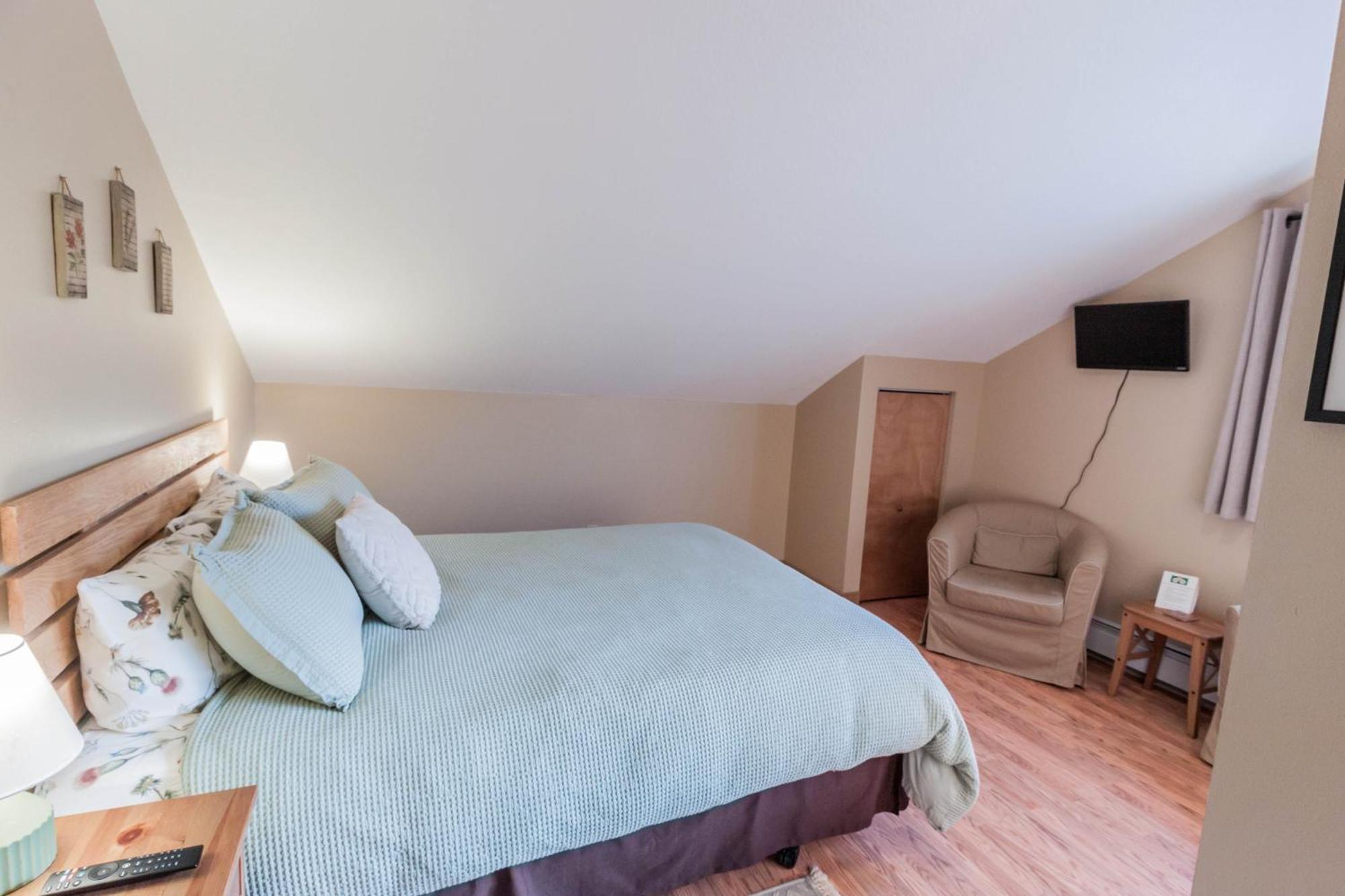Bear Lake Lodgings B&B, Inc Сюърд Екстериор снимка